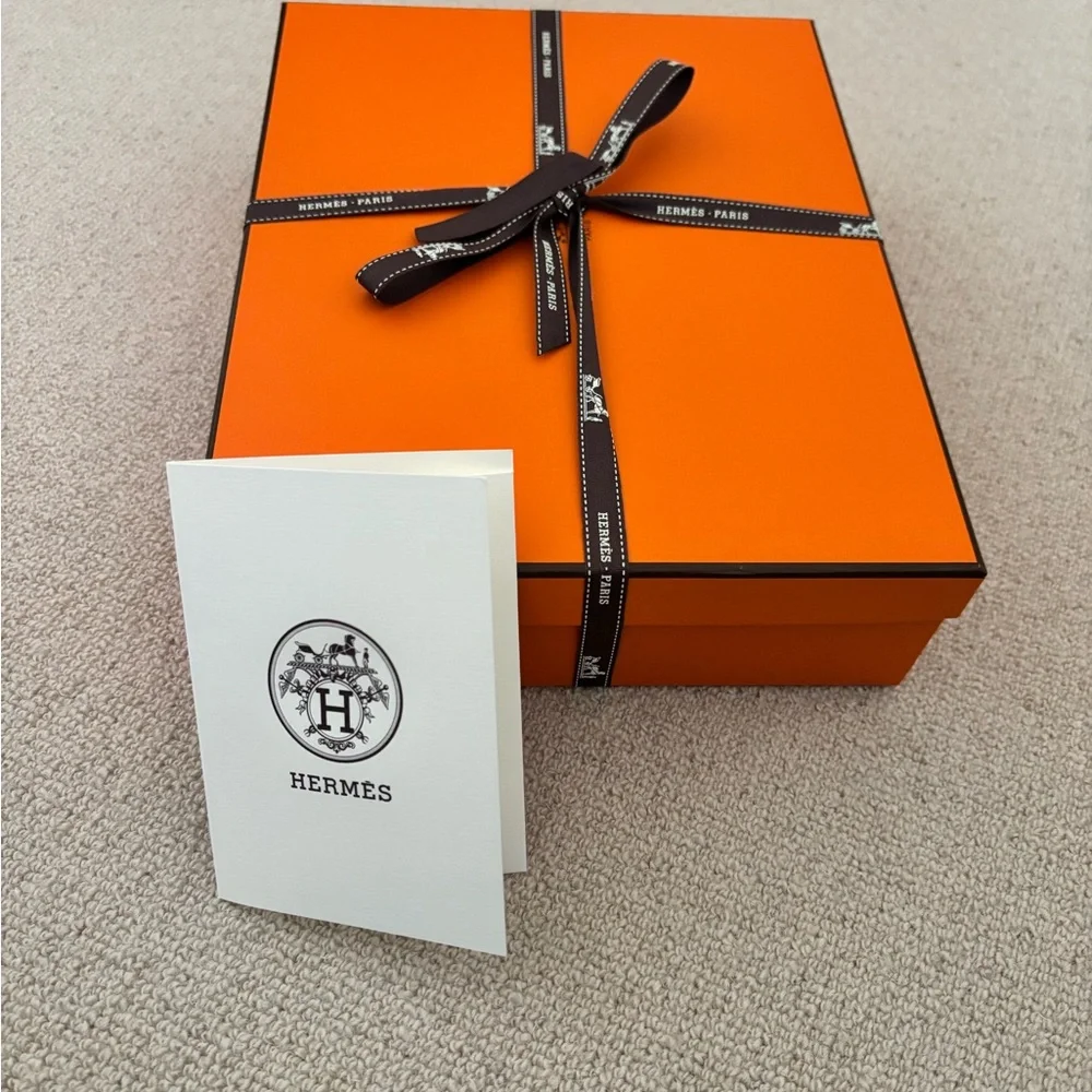 Hermes Luxurious Tan Fur Slippers - Picture 5 of 5